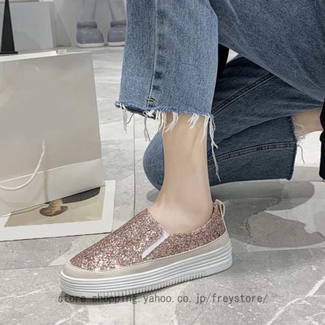 【商品説明】ヒールの高さ：3 cm+1.5 cm(インヒール）の厚底は美脚の効果が良い！ 【カラー】：ブラック 黒色 ピンク シルバー 銀色 【サイズ】：22.5cm 23cm 23.5cm 24cm